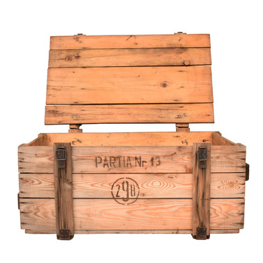 Large 180L transport box chest