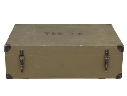 Robust military case with fittings for TKN parts